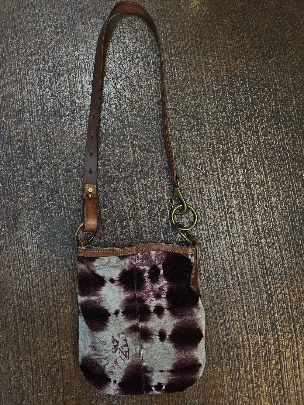 Lucky Brand Tie-Dye Crossbody in Purple and Cream with Brown Leather Strap